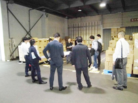 ������Ђ���ǂ��Ƃ���l�@�q�Ɍ��w�@